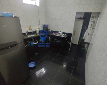 Casa a Venda no bairro Tupi em Belo Horizonte - MG. 1 banheiro, 3 dormitórios, 2 vagas na