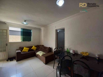 Casa com 3 quartos à venda no bairro Goiânia, 83m²