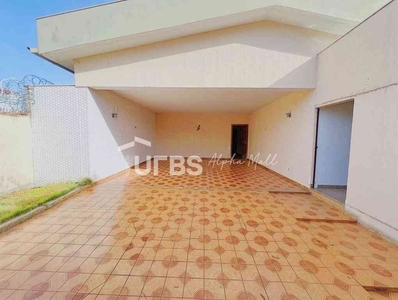 Casa com 3 quartos à venda no bairro Setor Sul, 494m²