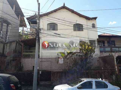 Casa com 3 quartos à venda no bairro Vila Clóris, 86m²
