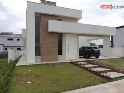 Casa com 4 suítes em condomínio fechado no santa regina - camboriú/sc