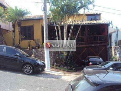Casa em Condomínio com 7 quartos à venda no bairro Planalto, 300m²