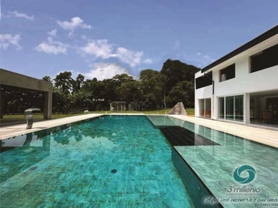 Casa em condomínio fechado com 5 quartos à venda na Rua Astorga, Parque Silvino Pereira, Cotia, 1100 m2 por R$ 8.900.000