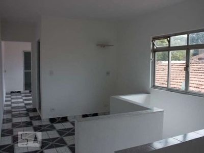 Casa para Aluguel - Itaquera, 2 Quartos, 80 m² - São Paulo