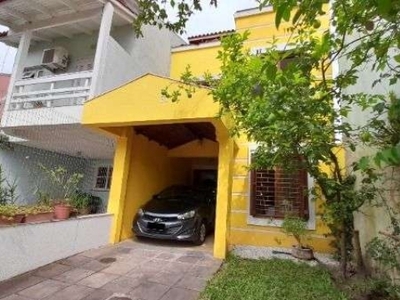 Casa para Venda - 125m², 3 dormitórios, sendo 1 suites, Hípica