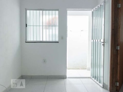 Casa / Sobrado em Condomínio para Aluguel - Campo Grande, 1 Quarto, 45 m² - Rio de Janeiro