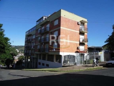 Cobertura para Venda - 196m², 3 dormitórios, 1 vaga - Teresópolis