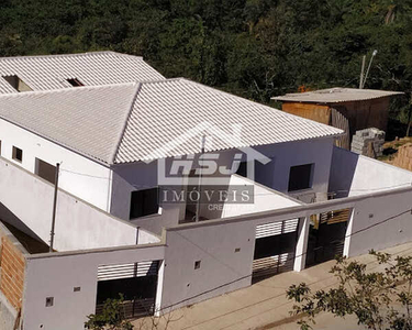 Compre Casa com 3 quartos em Novo Centro por R$ 350000