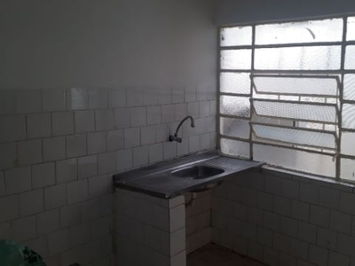 Quarto e cozinha no jardim oriental (zona sul)