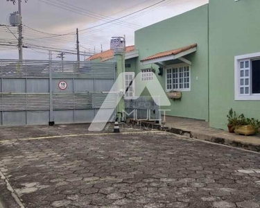 Sobrado com 3 dormitórios, À venda, Jardim Califórnia, JACAREÍ - SP