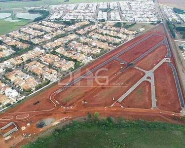 Terreno à venda com 300 m² | Condomínio Royal Garden