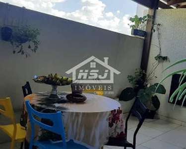 Vendo Apartamento com 3 quartos em Jardim Leblon por R$ 299.000