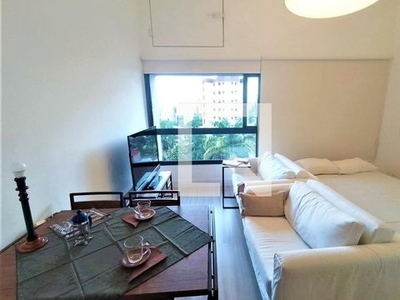 APARTAMENTO no 6º andar com 1 dormitório