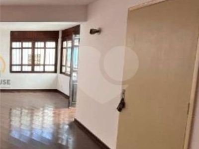 Casa com 3 quartos para alugar na rua jati, 27, planalto paulista, são paulo, 187 m2 por r$ 4.000