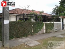 Casa com 6 quartos em ARARUAMA RJ - Bananeiras