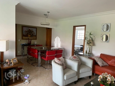 Apartamento à venda em Chácara Klabin com 160 m², 4 quartos, 1 suíte, 3 vagas