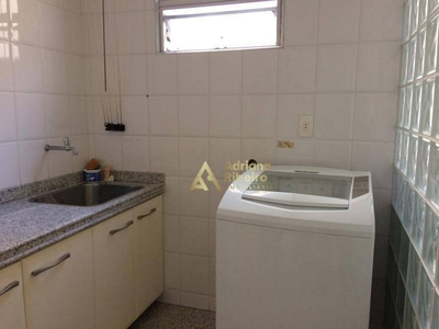 Apartamento com 3 Quartos e 1 banheiro à Venda, 97 m² por R$ 960.000