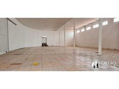 Imóvel Comercial e 1 banheiro para Alugar, 300 m² por R$ 2.900/Mês