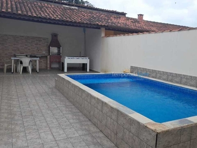 Alugo casa com piscina em Mongaguá para temporada