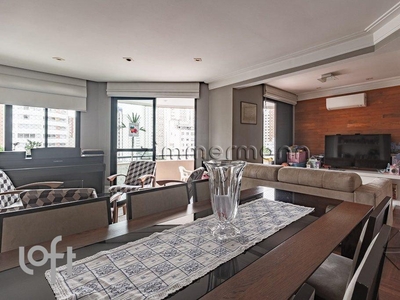 Apartamento à venda em Pinheiros com 120 m², 3 quartos, 1 suíte, 3 vagas