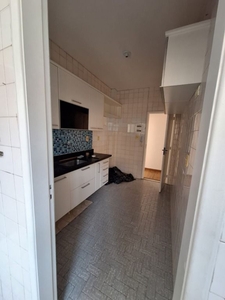 Apartamento em Ingá, Niterói/RJ de 110m² 3 quartos para locação R$ 2.200,00/mes