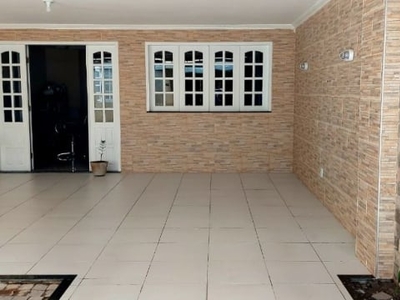 Casa com 4 quartos à venda na rua mogno, cajazeiras, fortaleza, 270 m2 por r$ 580.000