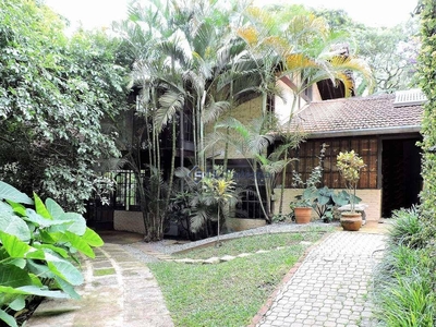 Casa em Granja Viana, Cotia/SP de 365m² 4 quartos à venda por R$ 1.489.000,00