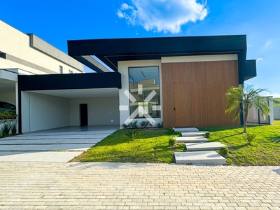 Casa em Jardim Bela Vista, São José dos Campos/SP de 270m² 3 quartos à venda por R$ 2.389.000,00