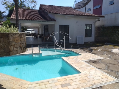 Casa em Praia da Ribeira (Cunhambebe), Angra dos Reis/RJ de 350m² 4 quartos à venda por R$ 999.000,00