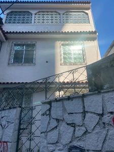 Casa em São Domingos, Niterói/RJ de 600m² 16 quartos à venda por R$ 1.699.000,00 ou para locação R$ 15.000,00/mes