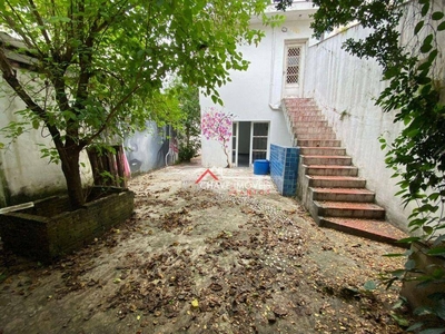 Casa em Vila Matias, Santos/SP de 295m² à venda por R$ 850.000,00 ou para locação R$ 6.000,00/mes