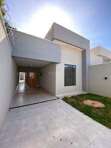 Casa em Vila Oliveira, Aparecida de Goiânia/GO de 133m² 3 quartos à venda por R$ 379.000,00