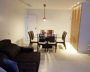 Apartamento 2 qtos, 1 vg, R. Ay Parreiras, Icaraí