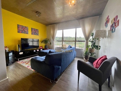 Apartamento com 2 dormitórios, sala 2 ambientes, 2 vagas de garagem, à venda, 70 m² por R$