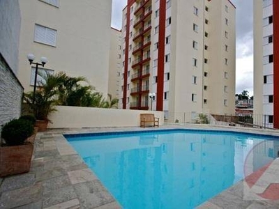 Apartamento com 3 dormitórios para alugar, 68 m² por R$ 2.300,00/mês - Vila Araguaia - São