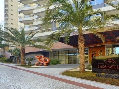 Apartamento em Santa Rosa, Londrina/PR de 245m² 3 quartos à venda por R$ 2.199.000,00