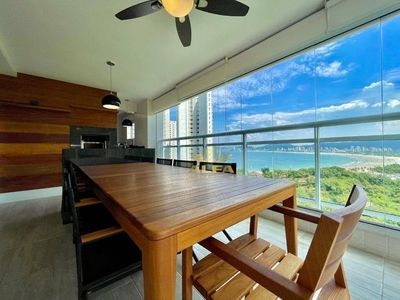 Apartamento na praia Varanda Gourmet 3 suítes Vista para o mar Enseada Guarujá.