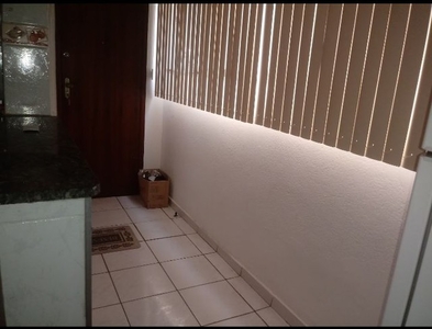 APARTAMENTO NO CENTRO TIPO REPÚBLICA