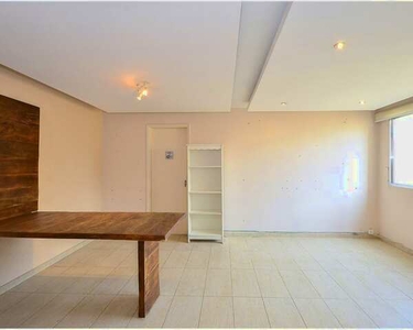 Apartamento Padrão, 3 dormitórios, 3 banheiro, 1 vaga na garagem, 101M² de Área Construída