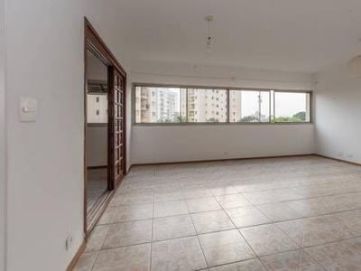 Apartamento para aluguel e venda tem 96 metros quadrados com 3 quartos