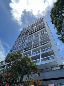 Apartamento para venda possui 130 metros quadrados com 3 quartos em Boa Viagem - Recife -