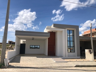 Casa 3 dormitórios para Venda em Arapiraca, Planalto, 3 dormitórios, 1 suíte, 3 banheiros,