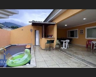 Casa 3 suítes com piscina, área gourmet e garagem em Vargem Grande
