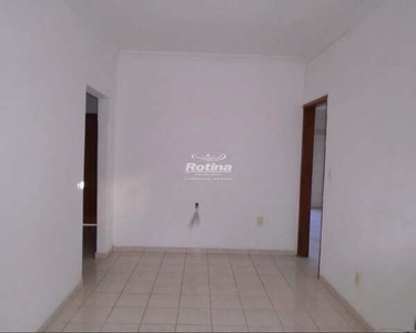 Casa à venda, 3 quartos, 1 suíte, 2 vagas, Lídice - Uberlândia/MG