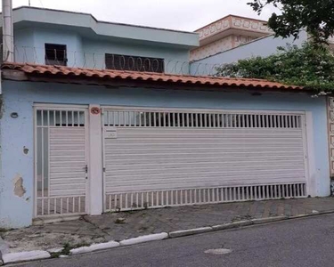 Casa à Venda na Penha com 154m², 3 Dormitórios, 1 Suíte e 2 Vagas