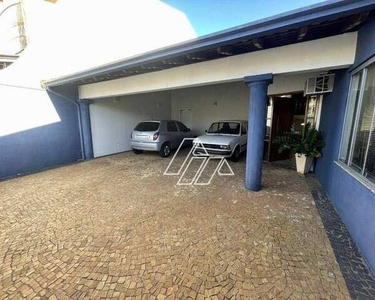 Casa com 3 dormitórios à venda por R$ 650.000,00 - Alto Cafezal - Marília/SP