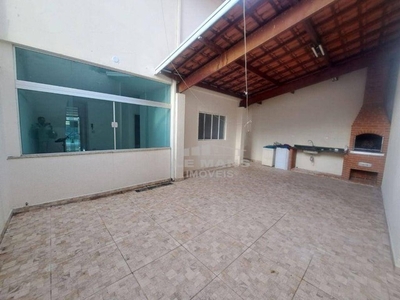 Casa com 3 dormitórios para alugar, 202 m² por R$ 4.387,00/mês - Alto - Piracicaba/SP