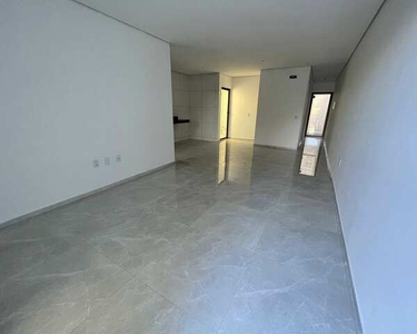 Casa com 4 Quartos e 4 banheiros à Venda, 155 m² por R$ 625.000