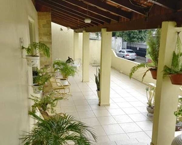 Casa com 5 dorm e 240m, Manaus - Manaus