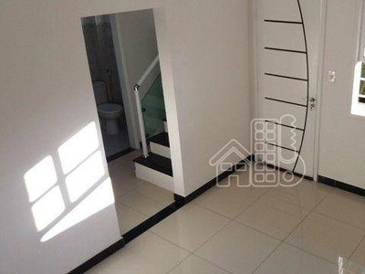 Casa em Centro, Niterói/RJ de 100m² 2 quartos à venda por R$ 219.000,00